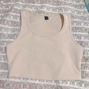 Crop top nude color